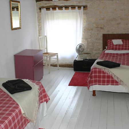 Gite Chez Riviere Nantille Exterior photo